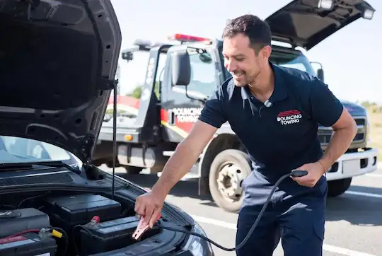 Bouncing Towing LLC technician providing roadside assistance in Dallas Texas