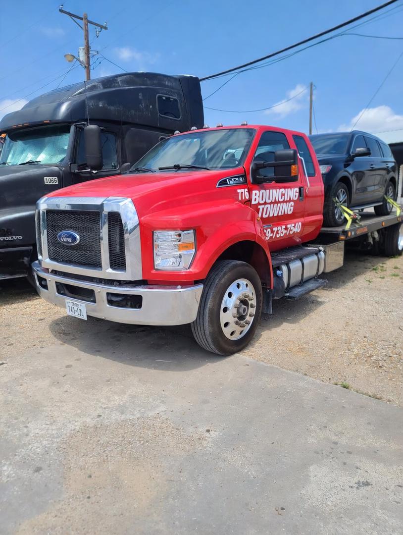 Winch Out and Recovery Service